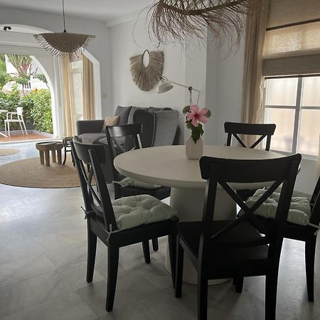 Apartmán Edf. Fuentes C Bajo A Nerja Exteriér fotografie
