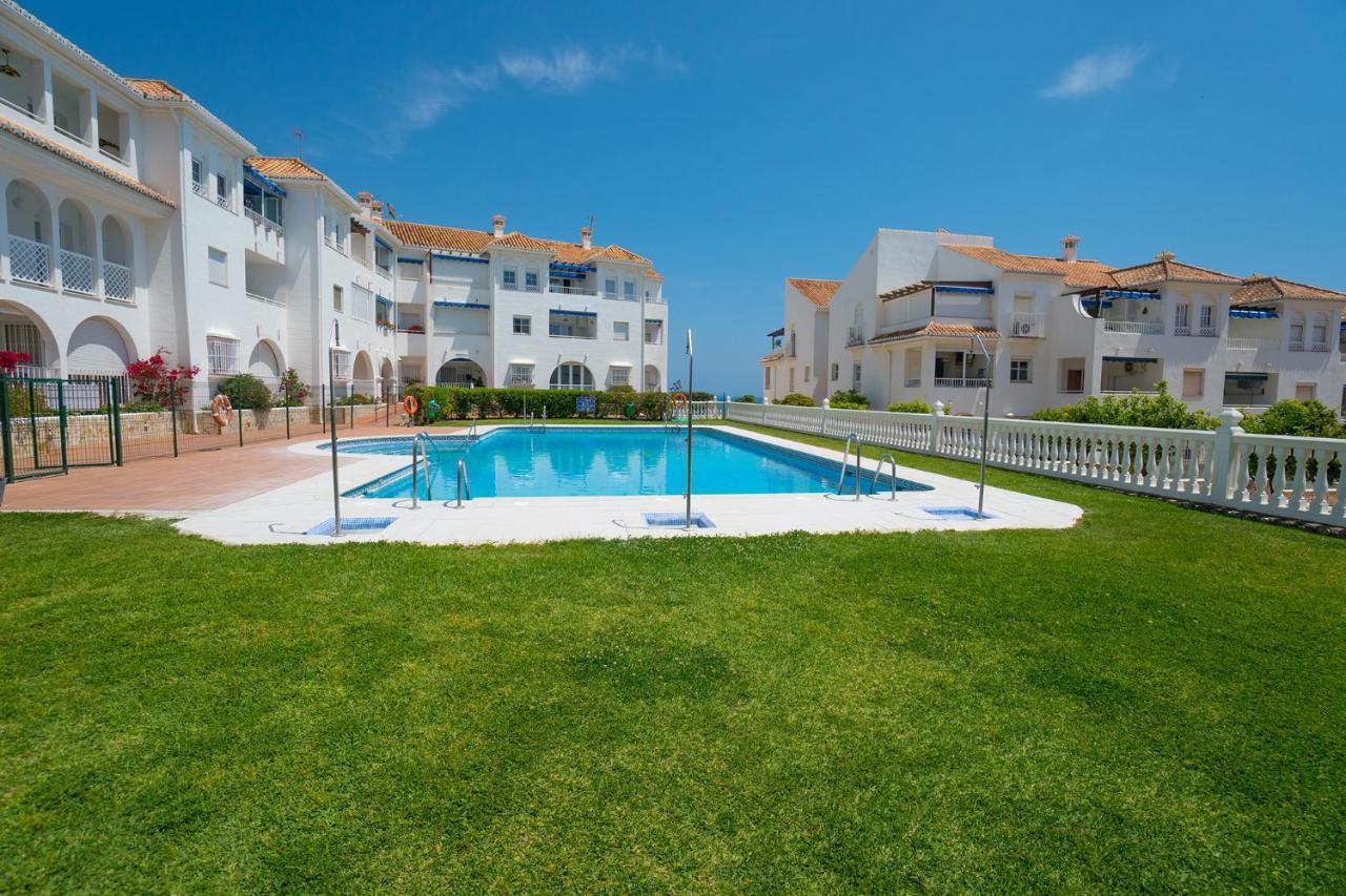 Apartmán Edf. Fuentes C Bajo A Nerja Exteriér fotografie